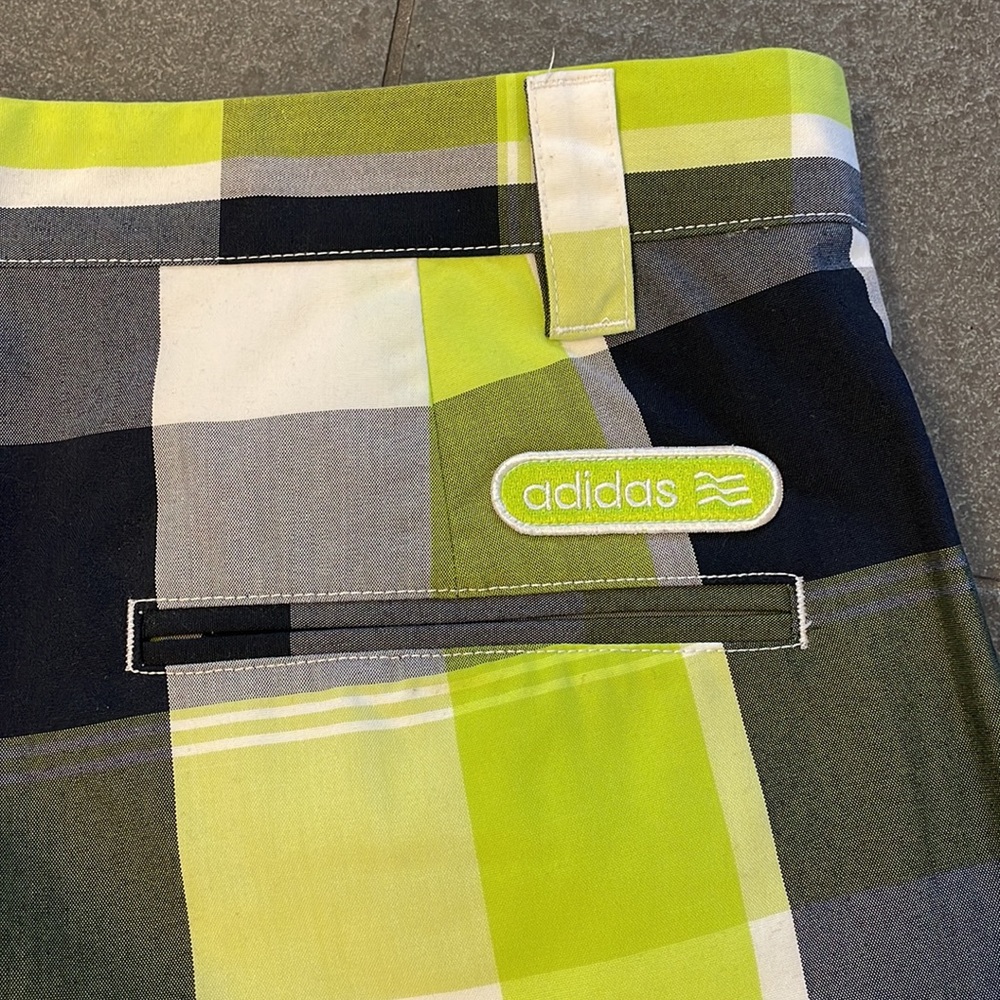Adidas short - Picture 4 of 5